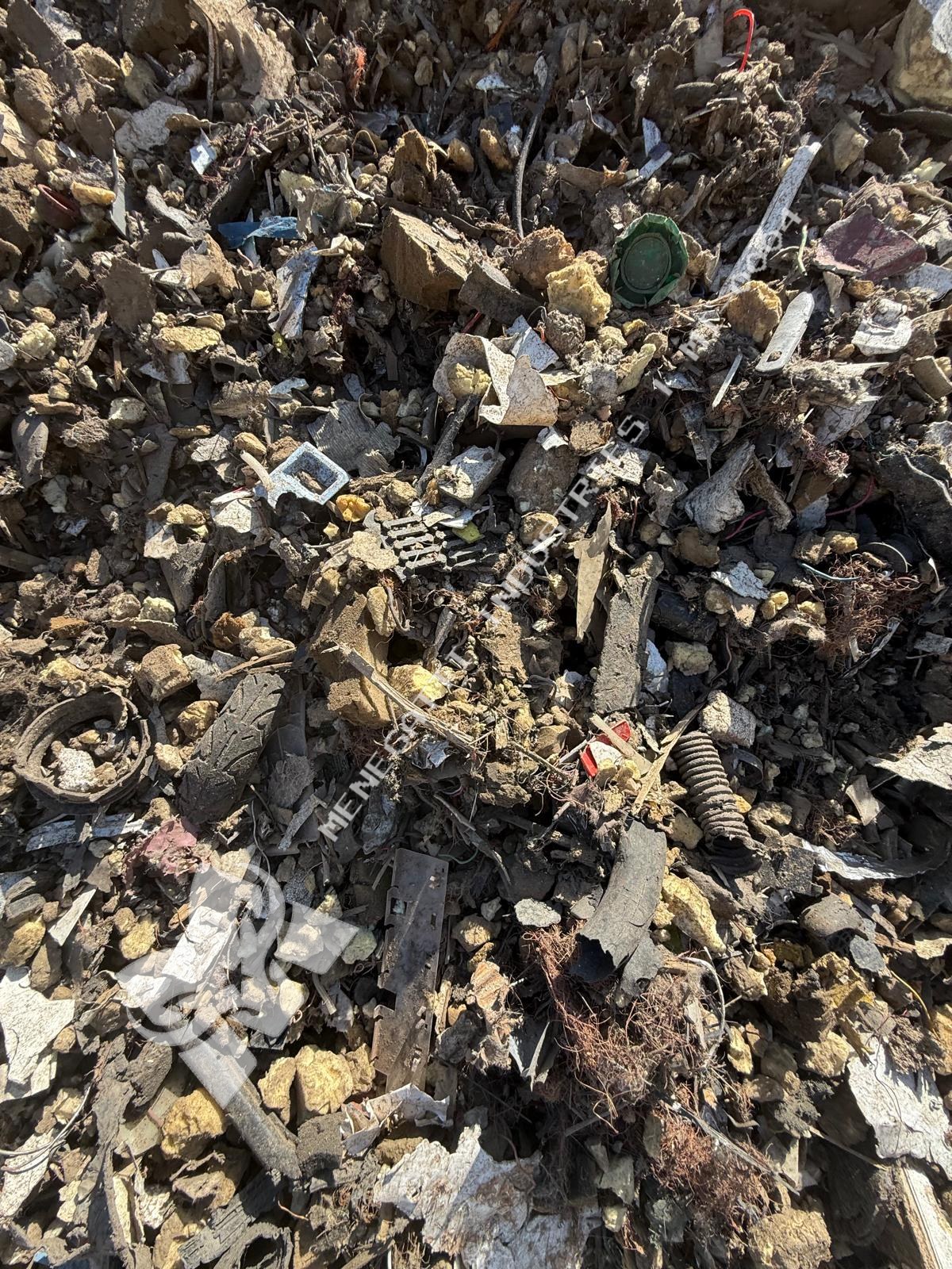 low-grade-mixed-metal-material-approx-25-metal-content-9.jpg