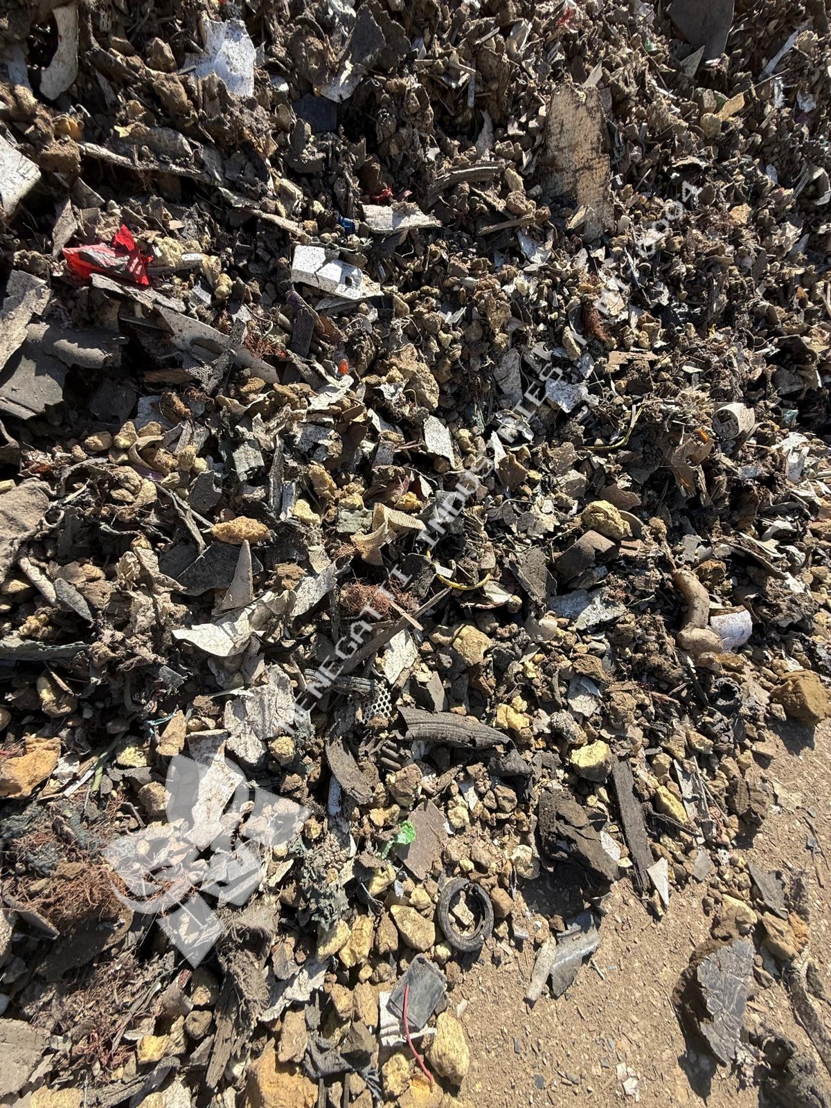 low-grade-mixed-metal-material-approx-25-metal-content-10.jpg